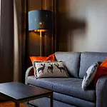 Hotel Golden Circle