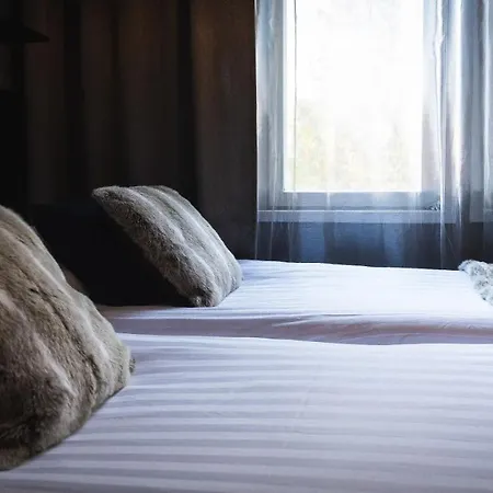 Hotel Golden Circle 4*