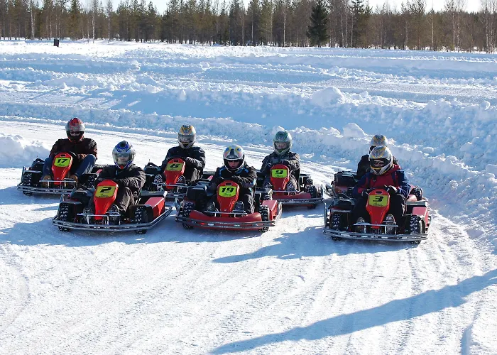 Golden Circle Hotel 4*